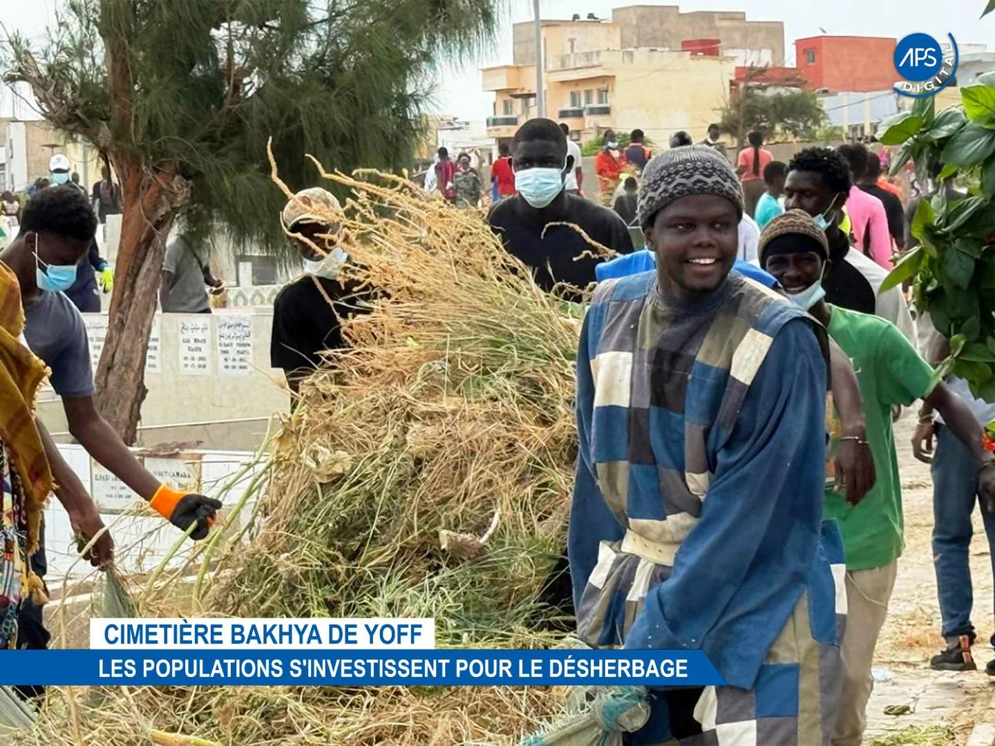 Cimetière Bakhya de Yoff : Les populations s'investissent pour le désherbage