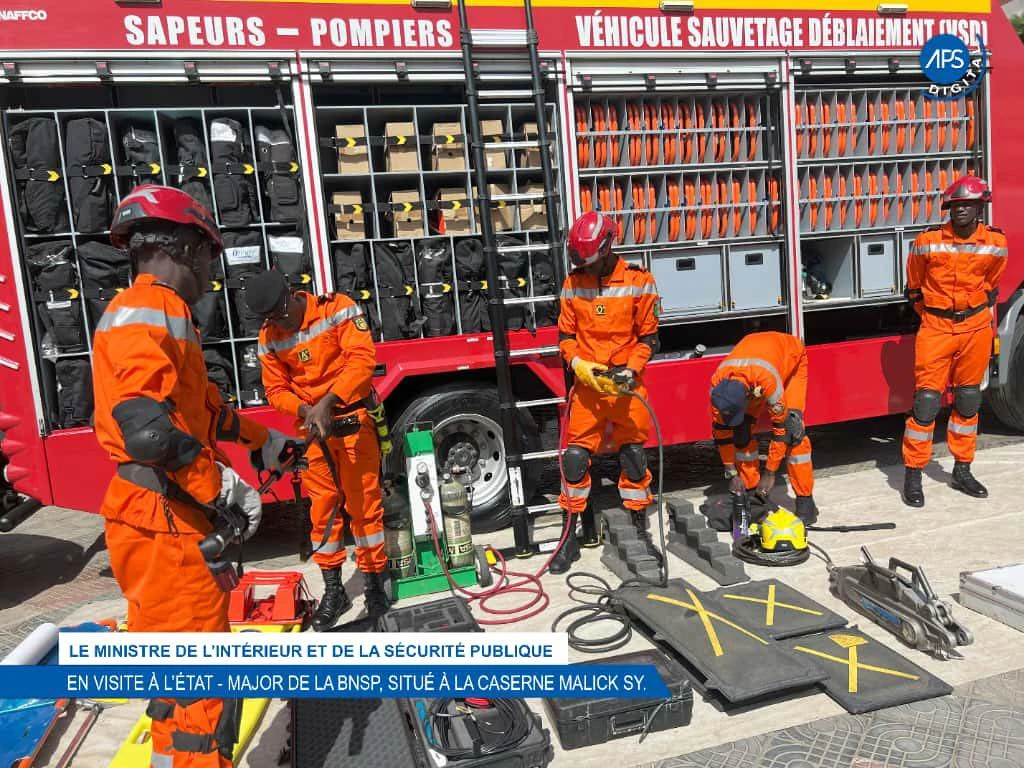 Le ministre de l'intérieur et de la sécurité publique : En visite à l'Etat - Major de la BNSP, situé à la caserne Malick Sy