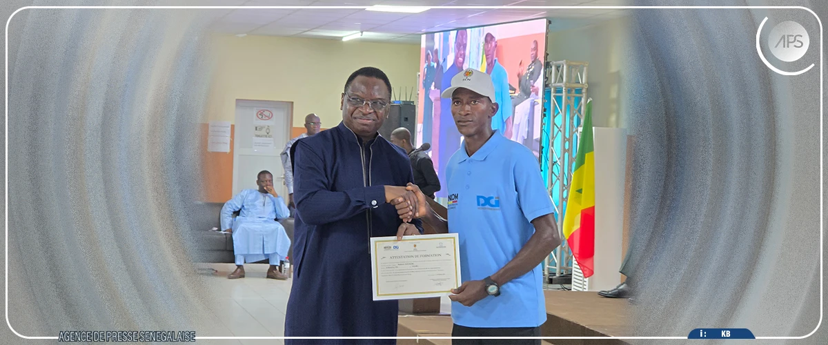 Sortie de la première promotion de 1000  volontaires de la consommation