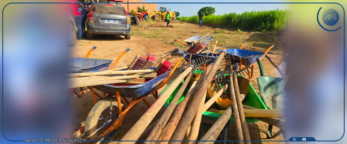 Thiès : l’armée et la police se joignent au désherbage de l'espace universitaire