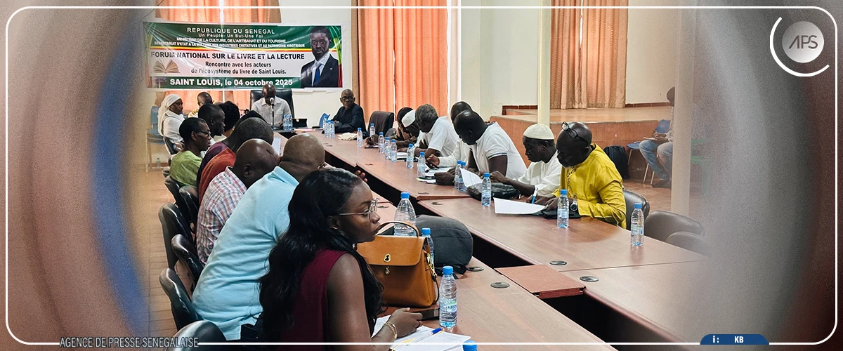 Bakary Sarr relève le caractère particulier de l'univers du livre à Saint-Louis