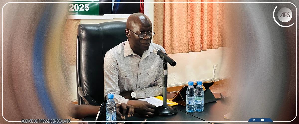 Bakary Sarr relève le caractère particulier de l’univers du livre à Saint-Louis