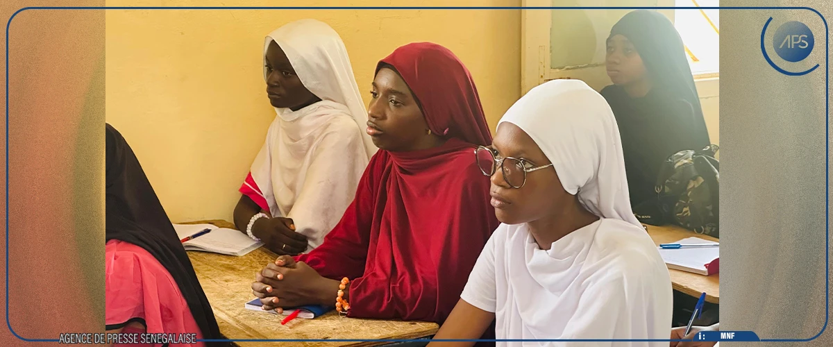 Saint-Louis : le lycée Ahmet Fall démarre la rentrée des classes par une cérémonie de levée des couleurs