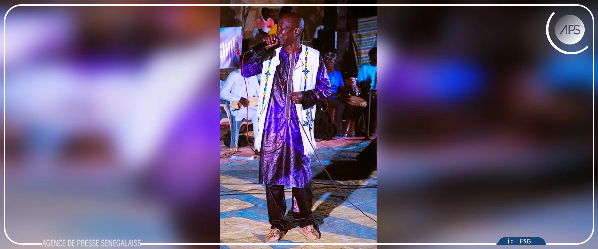 Ngaari Laaw, trente cinq ans au “rythme de l’eau”