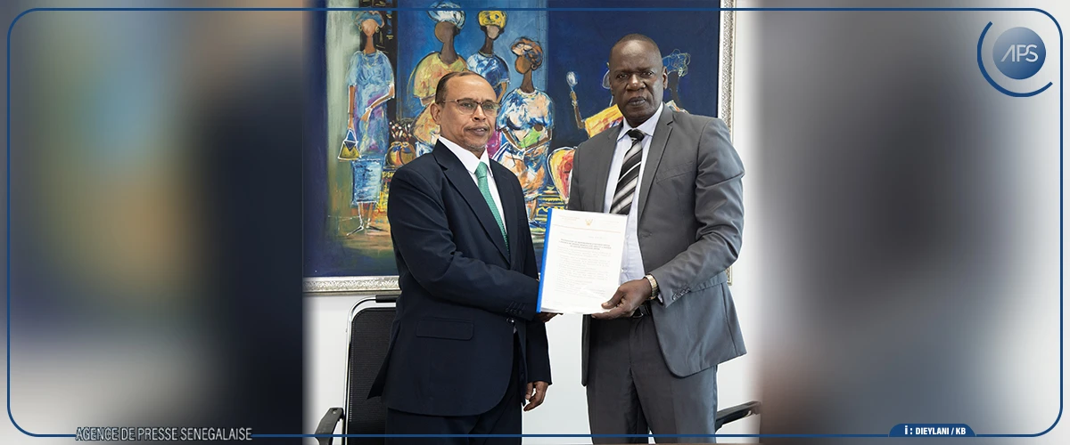 L’ambassadeur soudanais remet au DG de l’APS une proposition de mémorandum avec l’agence SUNA