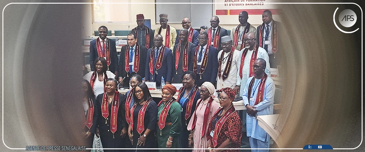 Remise de certificats en management stratégique bancaire à 27 cadres issus de la zone UEMOA