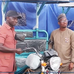Kaolack : réception d'un lot de motos tricycles au profit de l’As Saloum