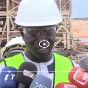 Thiès : le maire Babacar Diop en visite dans les installations de GCO