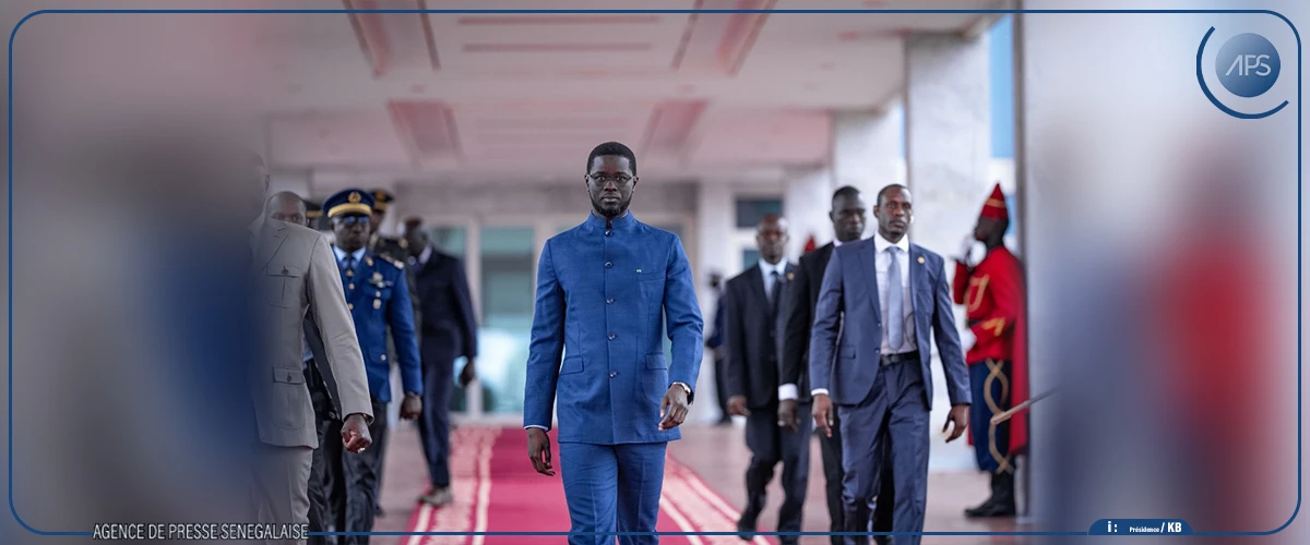 Sommet UA-UE: le chef de l’Etat a quitté Dakar à destination de Luanda