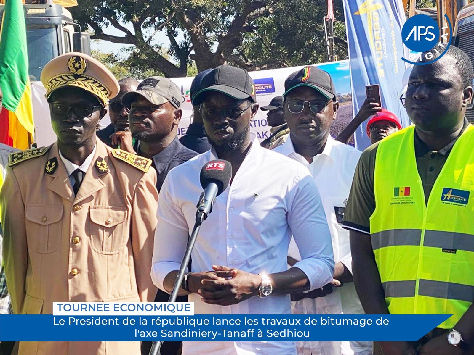 Tournée économique : Le Président de la république lance les travaux de bitumage de l'axe Sandiniery-Tanaff à Sédhiou