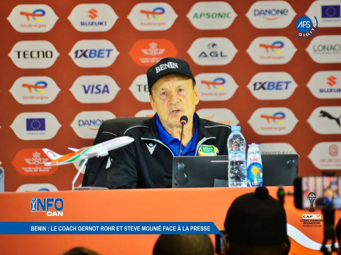 Bénin : Le coach Gernot Rohr et Steve mounié à la presse