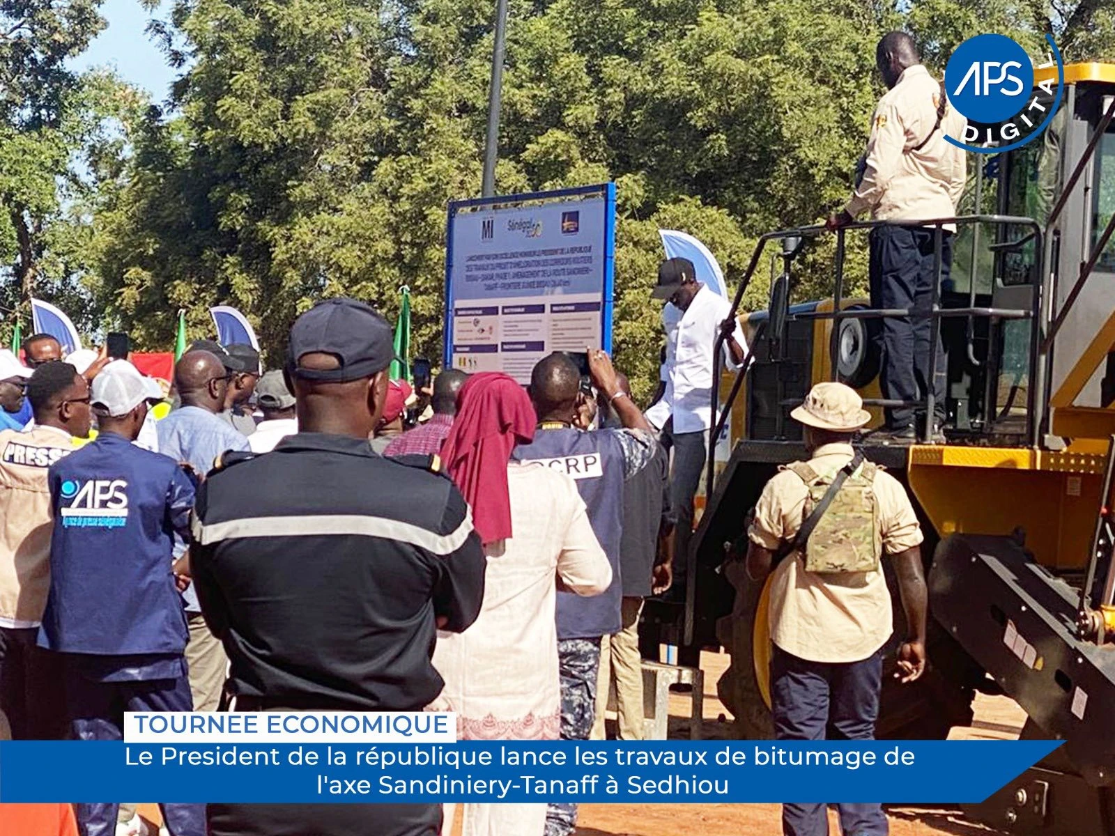 Tournée économique : Le Président de la république lance les travaux de bitumage de l'axe Sandiniery-Tanaff à Sédhiou