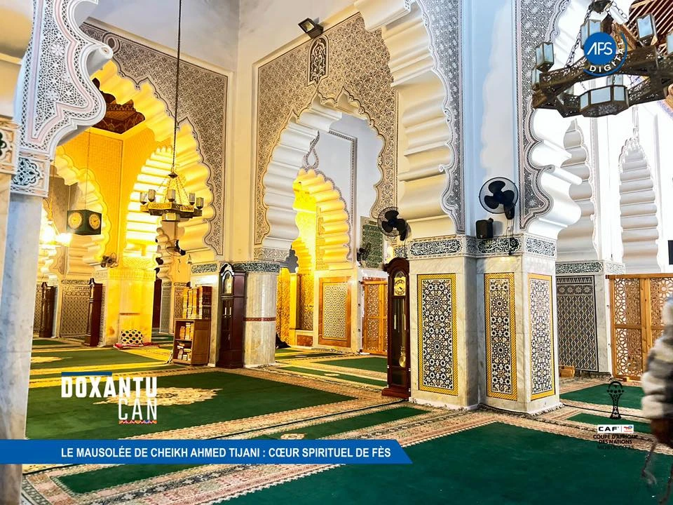 Le Mausolée de Cheikh Ahmed Tijani : Cœur Spirituel de Fès