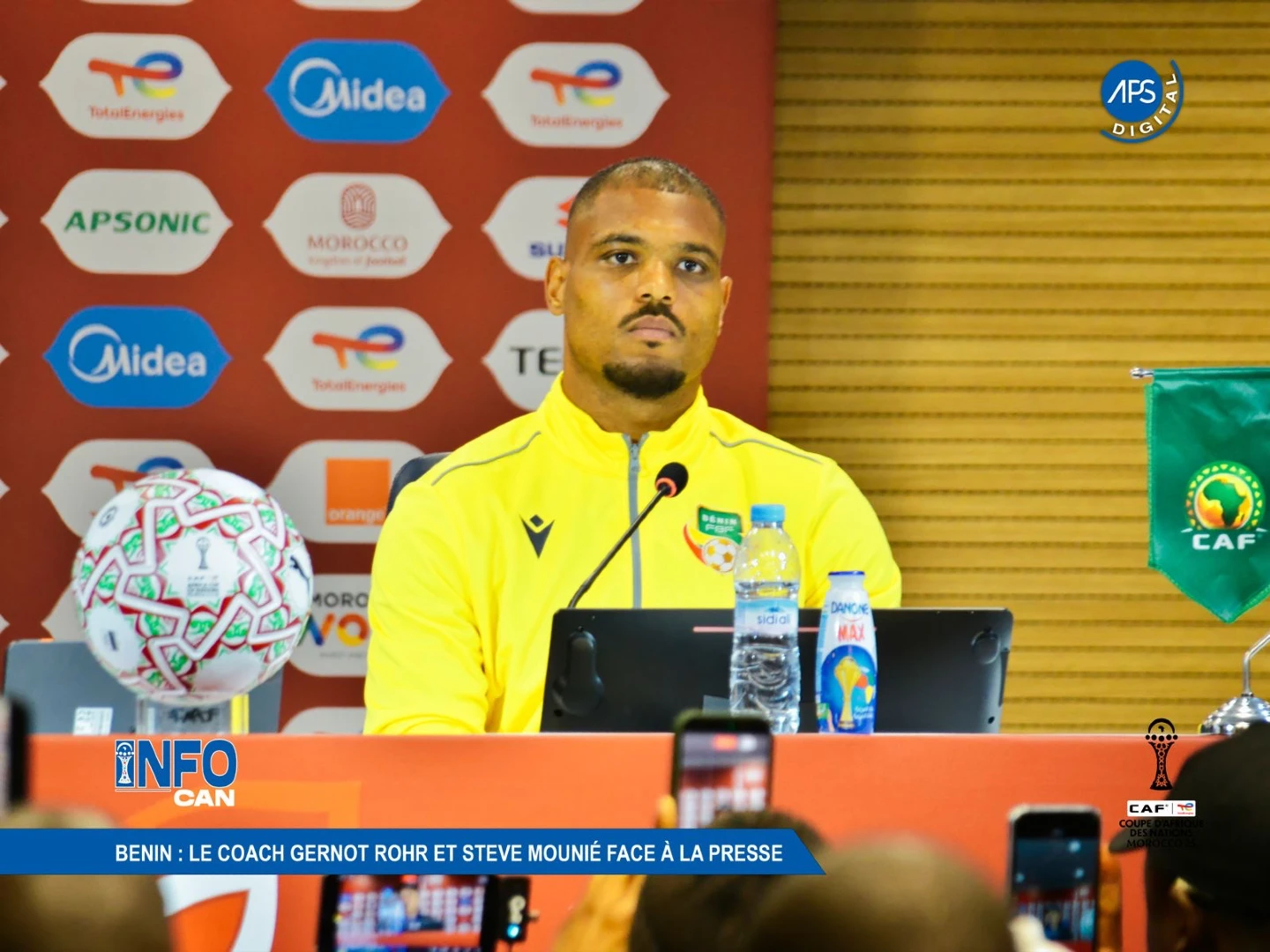 Bénin : Le coach Gernot Rohr et Steve mounié à la presse