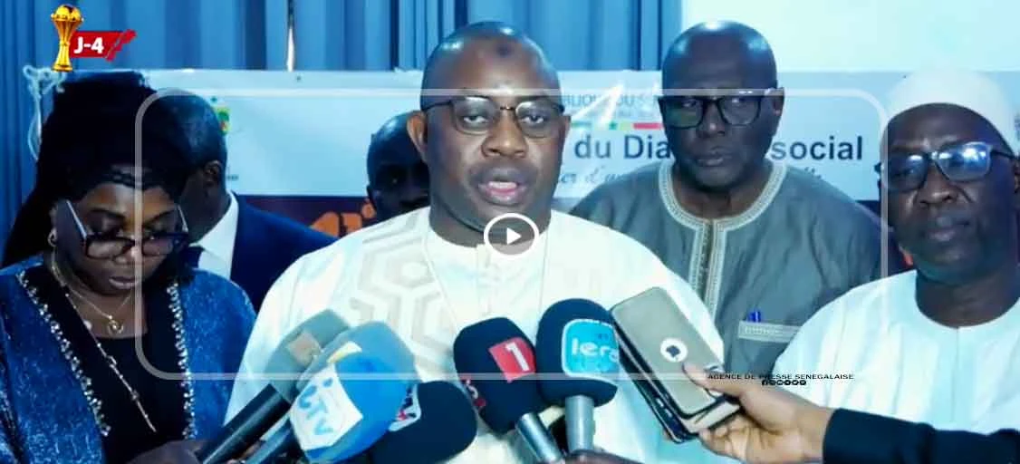 Dialogue social : Mamadou Lamine Dianté appelle à un renforcement des moyens des comités d’entreprises