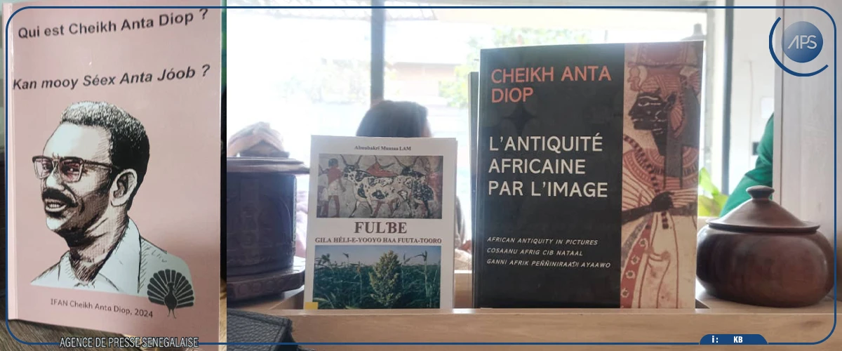 Une chercheuse présente un livret pédagogique pour faire connaitre Cheikh Anta Diop aux enfants
