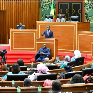 Sécurité publique : le ministre de l'Intérieur fait le point