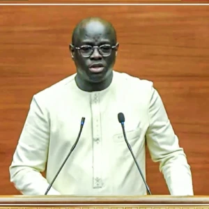 Budget 2026 : plus de 200 milliards destinés aux politiques de jeunesse (ministre)