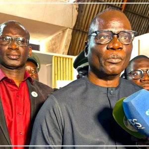 Elhadj Abdourahmane Diouf vante la richesse du stand de son ministère à la FIDAK