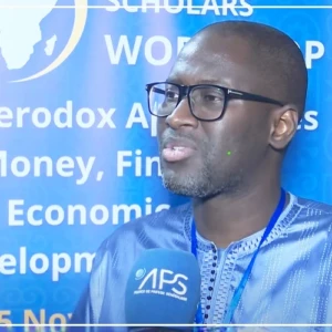 Ndongo Samba Sylla appelle à redécouvrir l'œuvre de Fanon pour poursuivre son combat