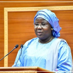 Le port de Ndayane devrait être livré en décembre 2027 au plus tard" (ministre)