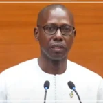 Le ministre Cheikh Tidiane Dièye interpellé sur la qualité des grilles avaloirs et la fermeture du Canal de Fass