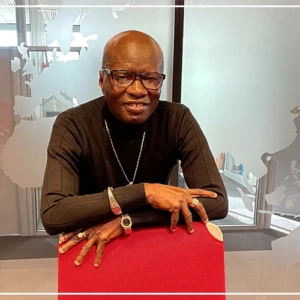 Omar Pène sort "Fàttaliku", un album souvenir de sept titres