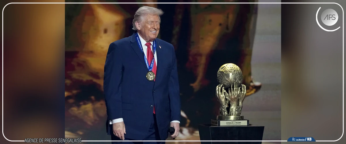 Au tirage au sort de la Coupe du monde de football 2026, le prix FIFA pour la Paix décerné à Donald Trump