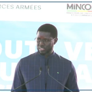 Le président Bassirou Diomaye Faye inaugure l’usine d’assemblage de véhicules militaires ISEVEM