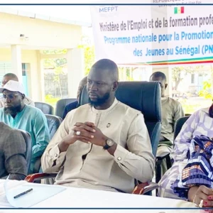 Ziguinchor : l’ANPEJ remet des kits matériels à 20 jeunes entrepreneurs