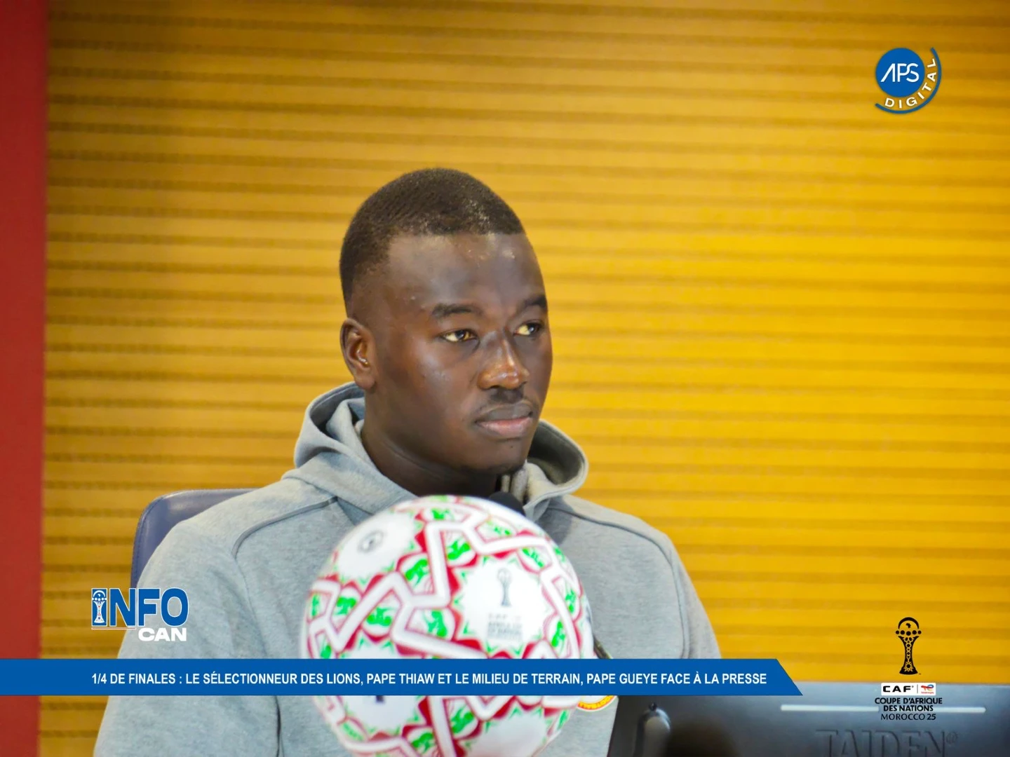 1/4 de finales : le sélectionneur des lions, Pape Thiaw et le milieu de terrain, Pape Gueye face à la Presse