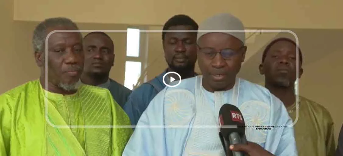 Ndiassane : Le délégué général aux Affaires religieuses rend visite au khalife des khadres