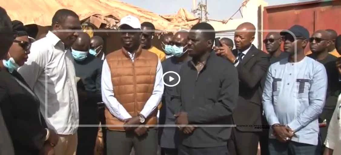 Diamniadio, le secrétaire d’État chargé du développement des PME-PMI en visite sur le terrain