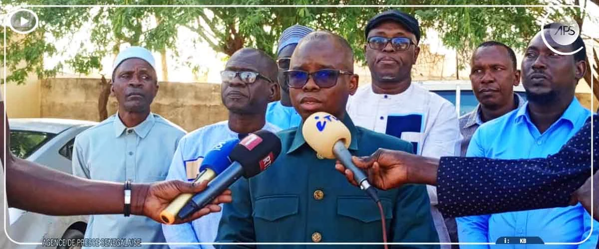 Thiès : l’IUT offre du matériel de laboratoire au lycée Médina Fall