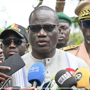 Abdourahmane Diouf annonce une enveloppe d'urgence de 800 millions FCFA pour protéger le littoral de Bargny