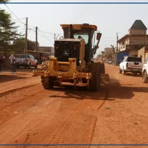 Kédougou : une entreprise minière lance les travaux d'aménagement du tronçon reliant à la brigade régionale des sapeurs-pompiers
