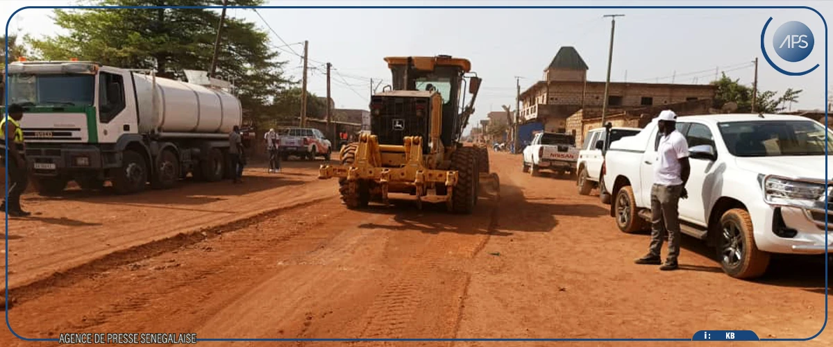 Kédougou : une entreprise minière lance les travaux d’aménagement du tronçon reliant à la brigade régionale des sapeurs-pompiers