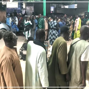 Porokhane: une veillée religieuse rythmée par les ''zikrs'' et les khassaïdes