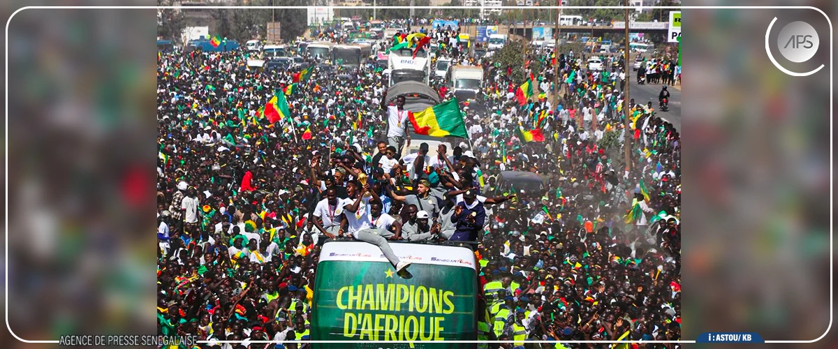 La parade des champions d’Afrique, digne des années glorieuses des Lions en 2002 et 2022