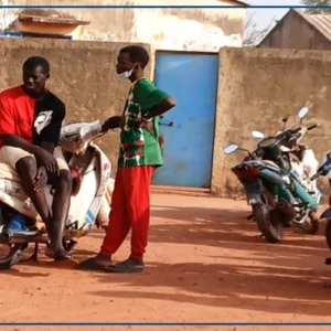 Sédhiou : les conducteurs de moto-taxis ‘’Jakarta’’ en grève pour dénoncer leurs conditions de travail