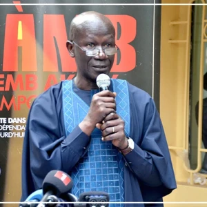 Une exposition retrace l'histoire de la lutte sénégalaise à travers des documents d'archives