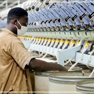 Un Plan spécial d'investissement pour "transformer durablement le tissu productif national"