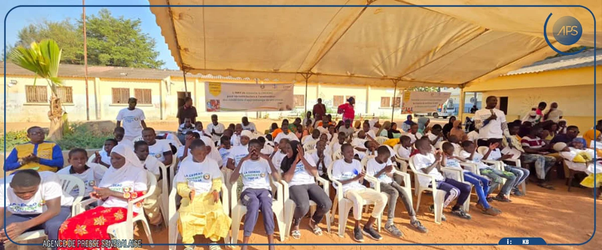 La CEDEAO offre des denrées alimentaires et du matériel didactique à l’INEFJA de Thiès