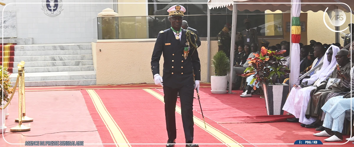 Vice-amiral d'escadre Oumar Wade, premier CEMGA issu de la Marine sénégalaise