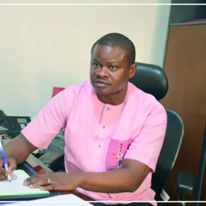 Universités : les paiements de bourses désormais alignés sur le calendrier académique (officiel)