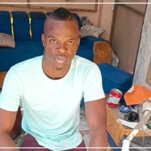 Le cordonnier Abdoulaye Seck, un exemple de résilience à Kaffrine