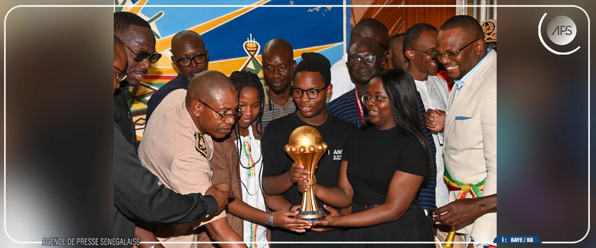 Kaolack : le trophée de la CAN présenté aux autorités et à la population
