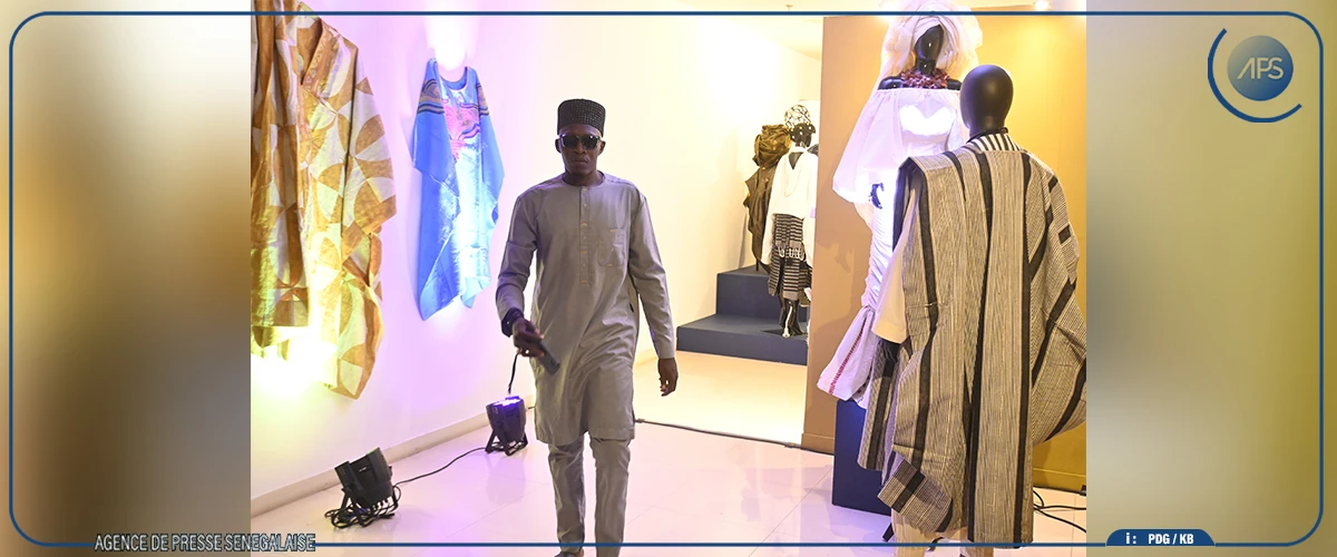 La "cour royale de Maam", une exposition immersive au cœur des trésors vestimentaires du pays