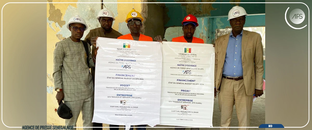 Momar Diong en visite de suivi sur le chantier des futurs locaux de l'APS à Ziguinchor