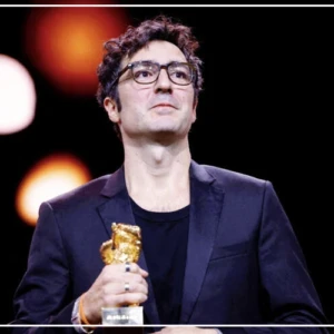 Berlinale 2026 : le film ‘’Yellow Letters’’ remporte l’Ours d’or